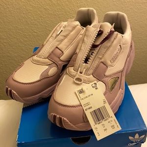 Adidas falcon zip sneakers